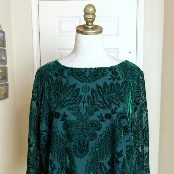 Soft Surroundings Emerald Green Burnout Velvet Blouse Size L Floral Poet Sleeve - Picture 4 of 8